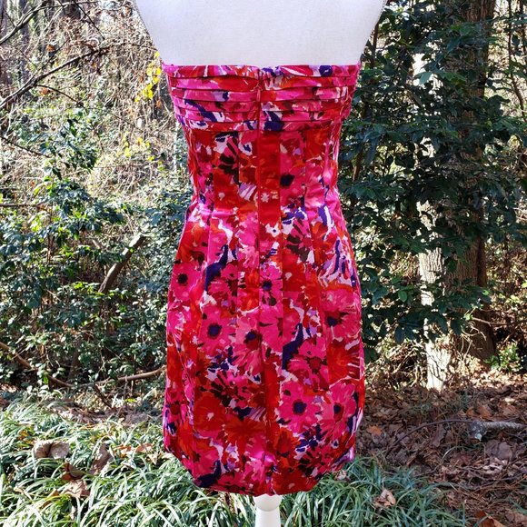 BCBG MAXAZRIA Begonia Bubble Hem Mini Dress in Bold Pink Floral Rose Size 12 New - Picture 9 of 10